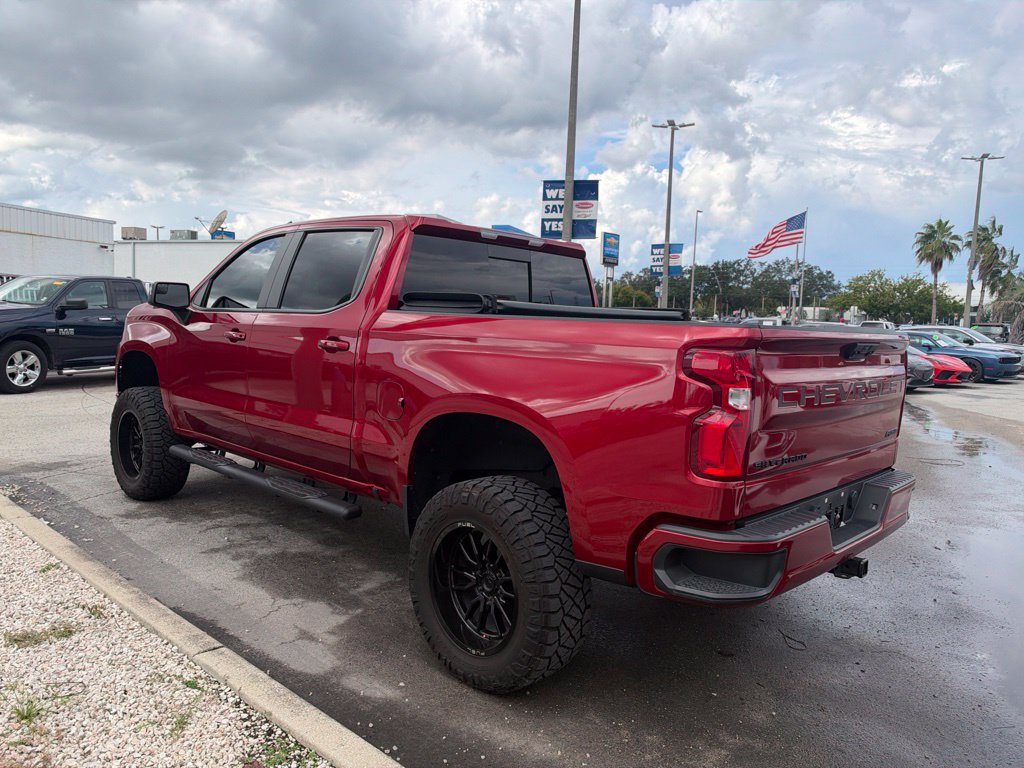 Used 2025 Chevrolet Silverado 1500 RST w/ Convenience Package II AWD/4WD image 5