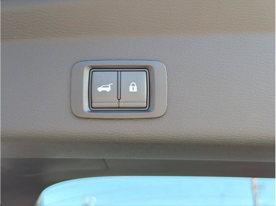New 2026 Mitsubishi Outlander SEL FWD image 23