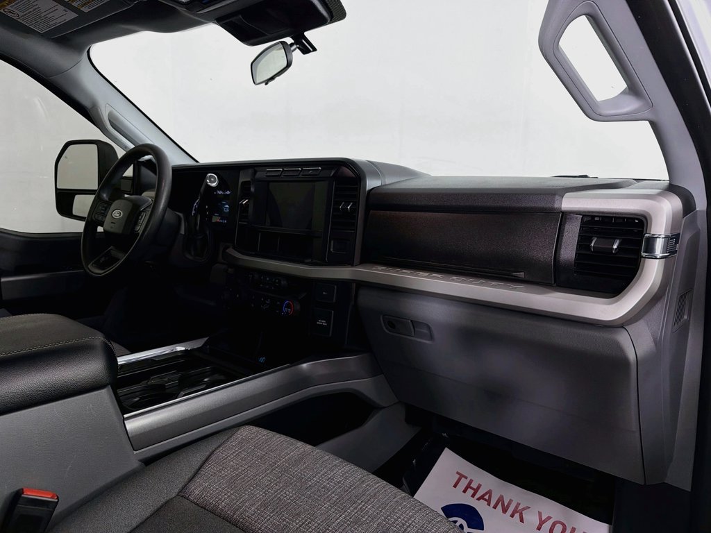 Used 2024 Ford F250 XLT AWD/4WD image 28