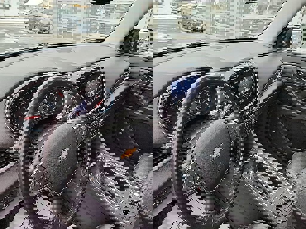 Used 2020 Chevrolet Traverse Premier w/ Redline Edition image 9