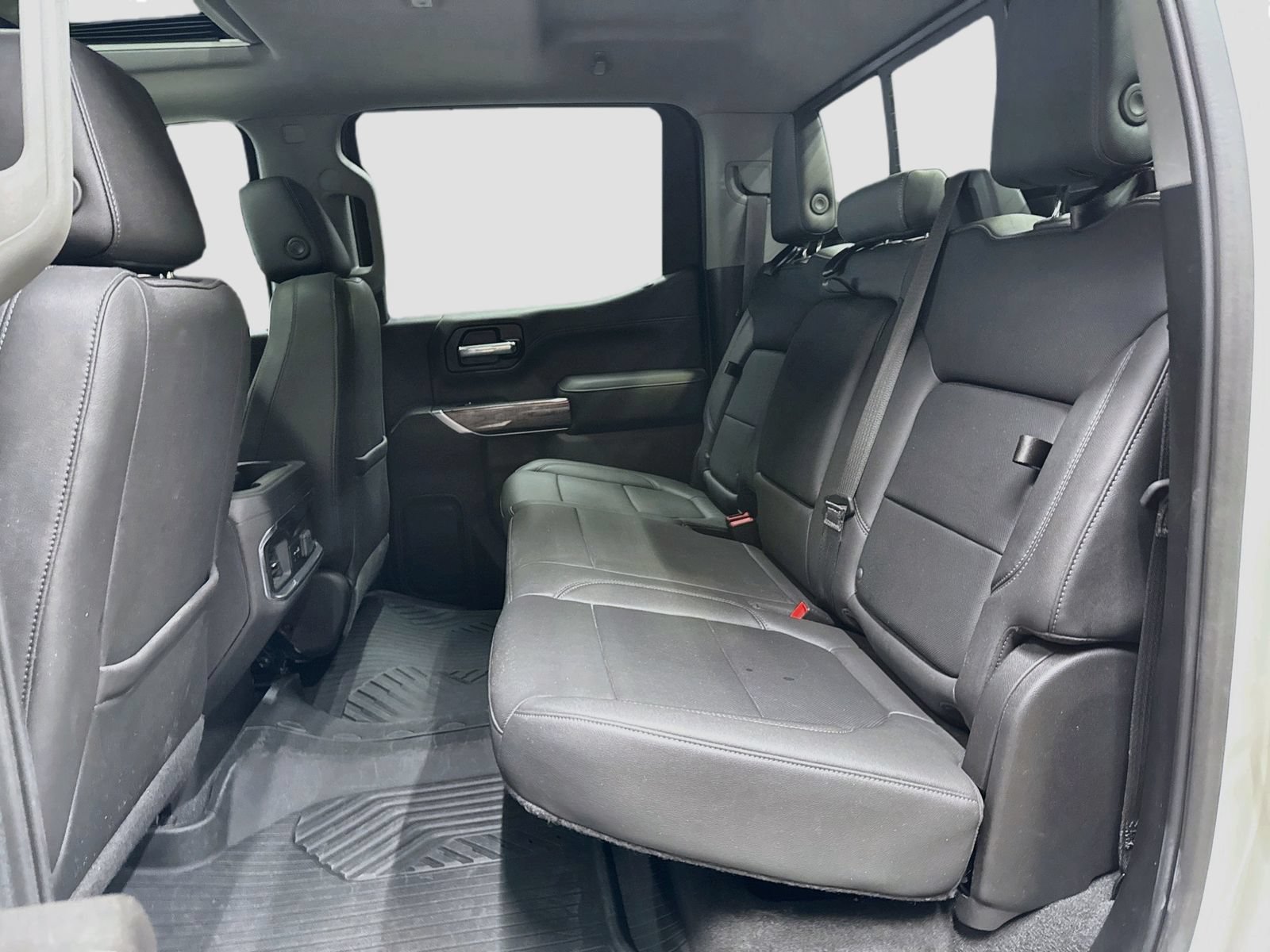 Used 2022 Chevrolet Silverado 1500 LTZ AWD/4WD image 28