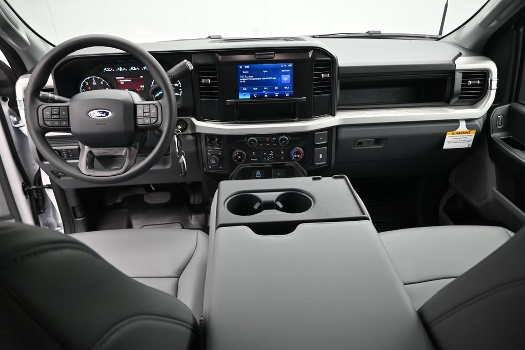 New 2026 Ford F350 XL w/ XL Chrome Package AWD/4WD image 18