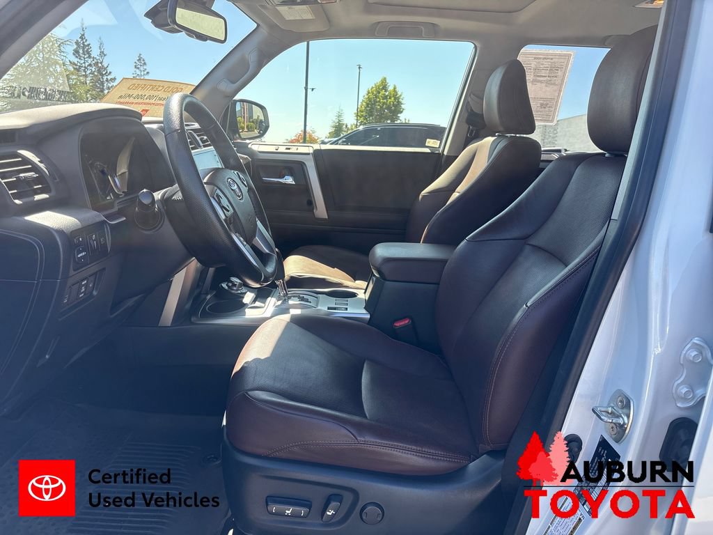 Used 2024 Toyota 4Runner Limited AWD/4WD image 19