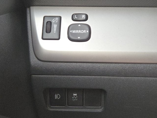 Used 2014 Scion xB FWD image 16