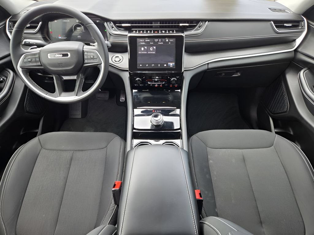 Used 2023 Jeep Grand Cherokee L Laredo w/ Luxury Tech Group I AWD/4WD image 18