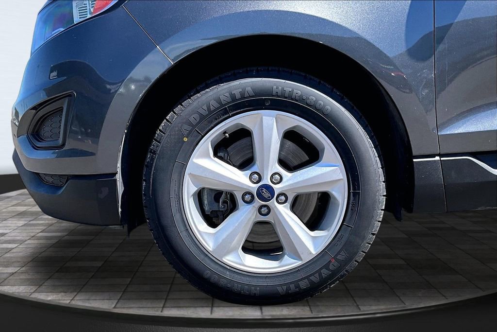 Used 2018 Ford Edge SE AWD/4WD image 9