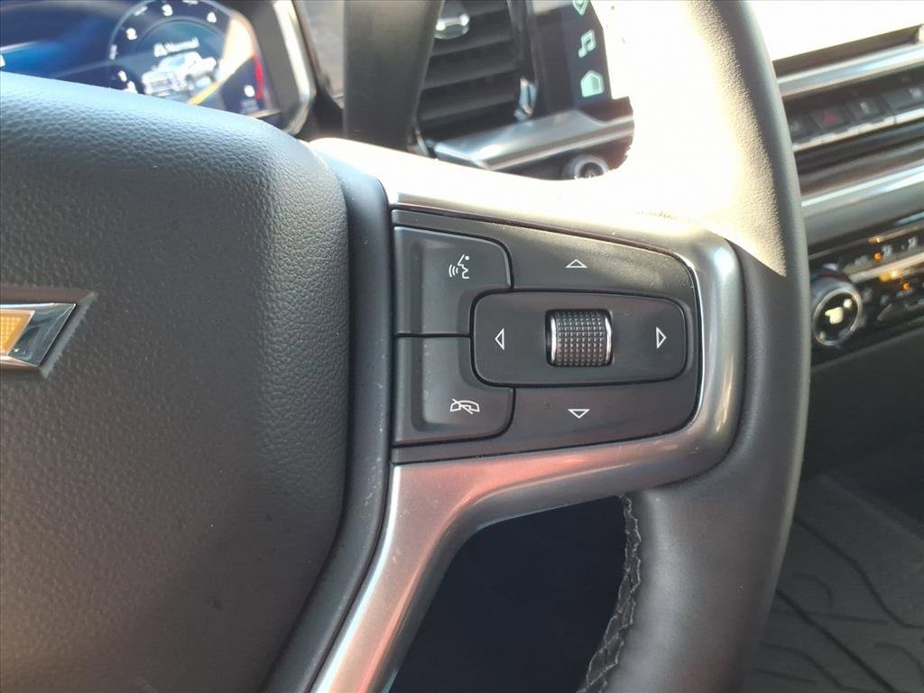 Used 2025 Chevrolet Silverado 3500 LT image 23