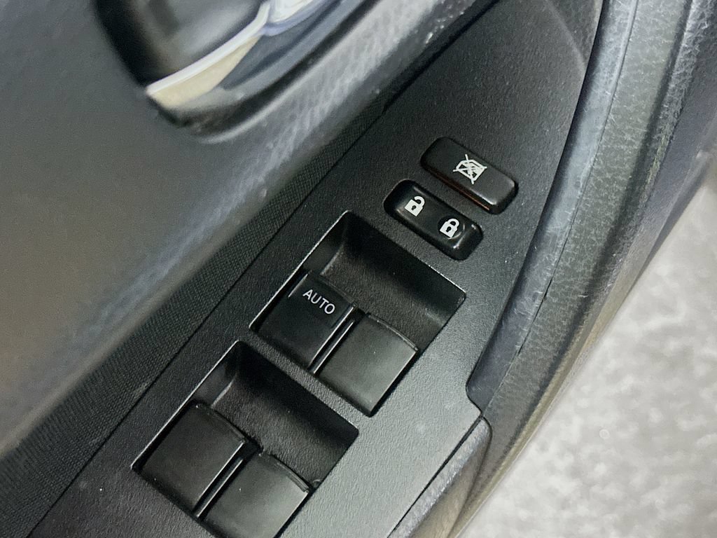 Used 2019 Toyota Corolla LE FWD image 20