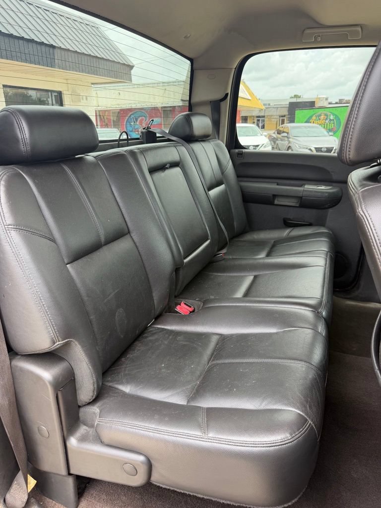 Used 2008 Chevrolet Silverado 3500 LT AWD/4WD image 22