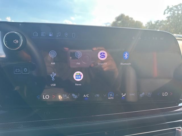 New 2026 Chevrolet Traverse RS w/ LPO, Floor Liner Package image 24