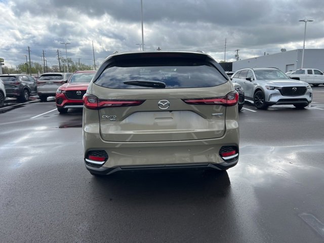 New 2025 MAZDA CX-70 Plug-In Hybrid w/ Premium Pkg image 10