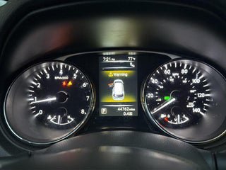 Used 2016 Nissan Rogue SV w/ SV Premium Package AWD/4WD image 14