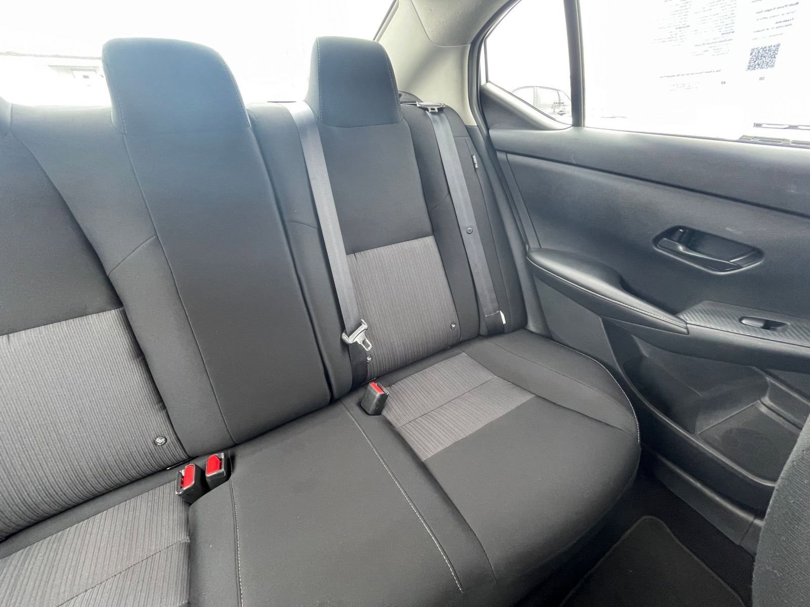 Used 2025 Nissan Sentra SV FWD image 32
