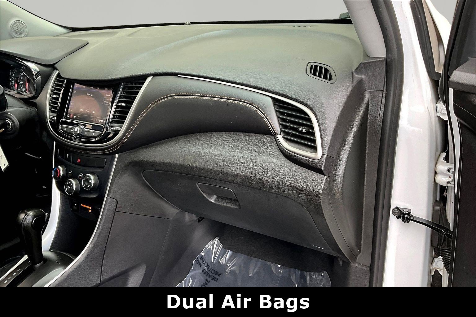 Used 2020 Chevrolet Trax LS FWD image 22