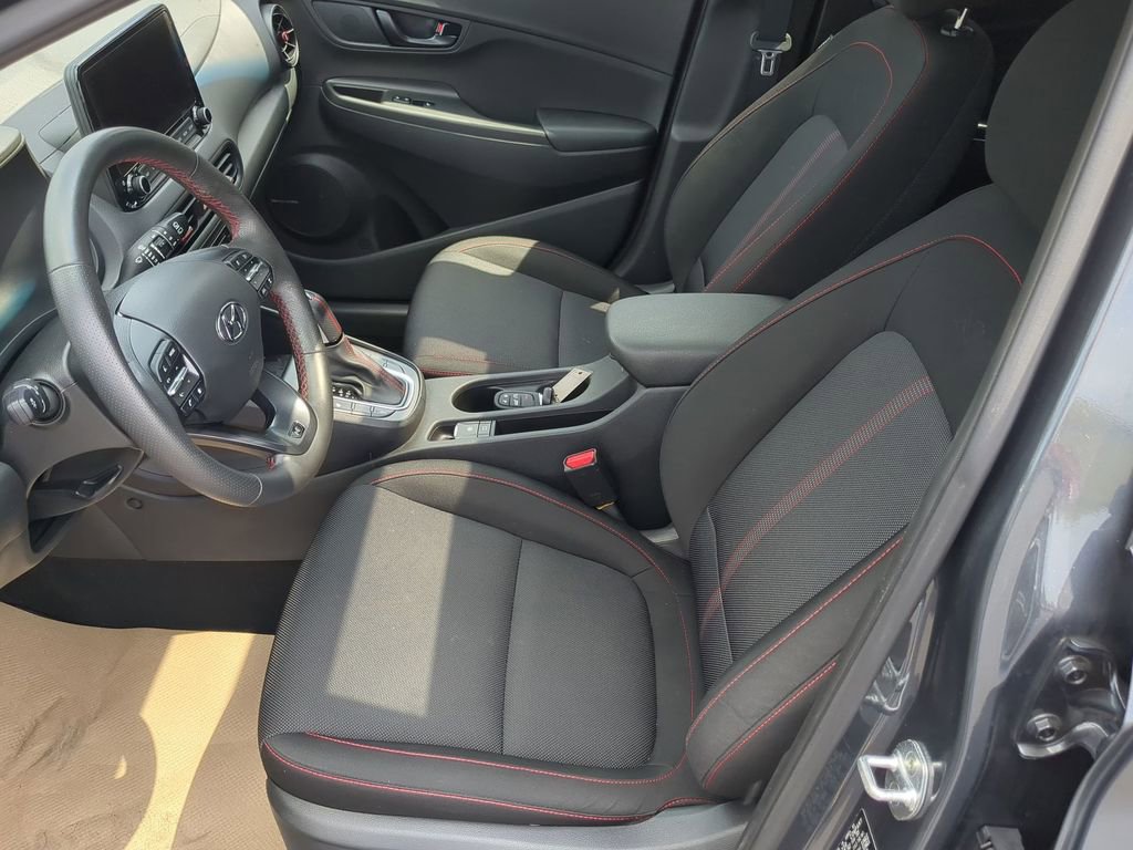 Used 2022 Hyundai Kona N Line w/ Tech Package image 12