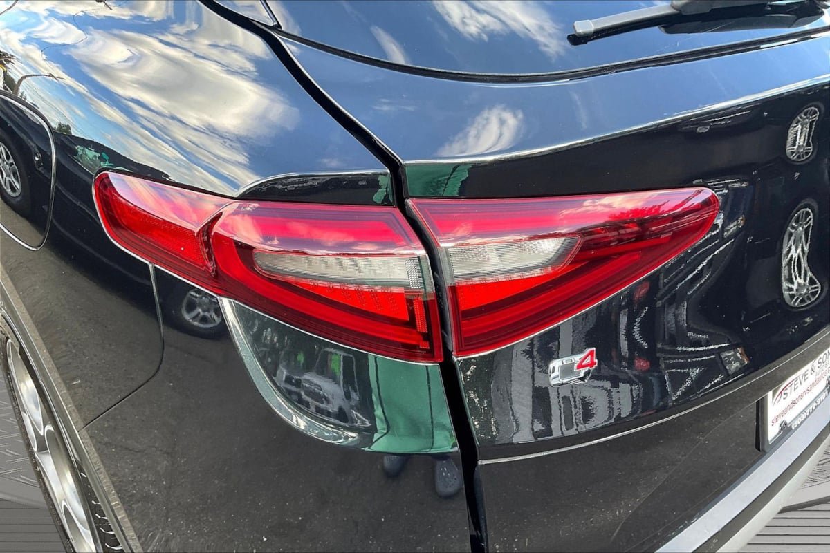 Used 2018 Alfa Romeo Stelvio Ti Sport AWD/4WD image 22