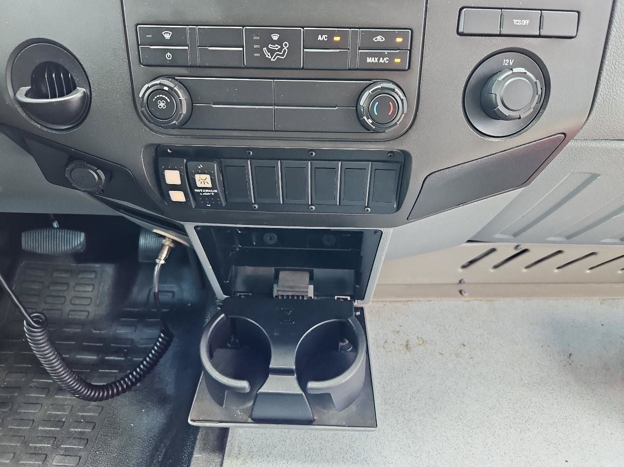 Used 2016 Ford F550 Luxury RWD image 34