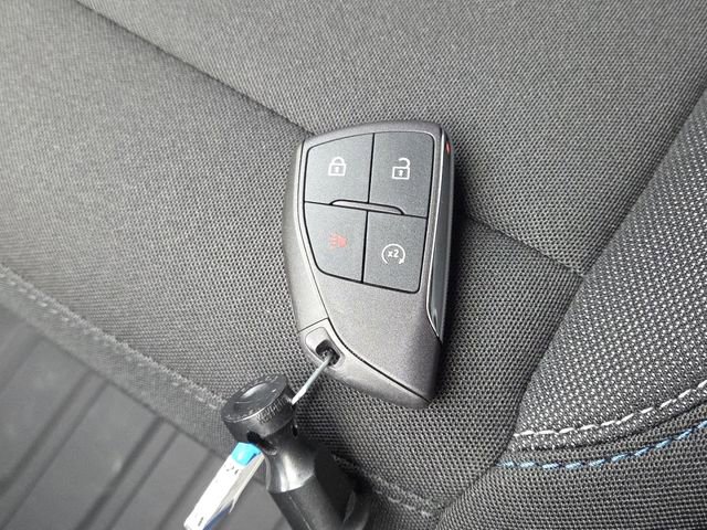 New 2026 Chevrolet Equinox EV LT image 32