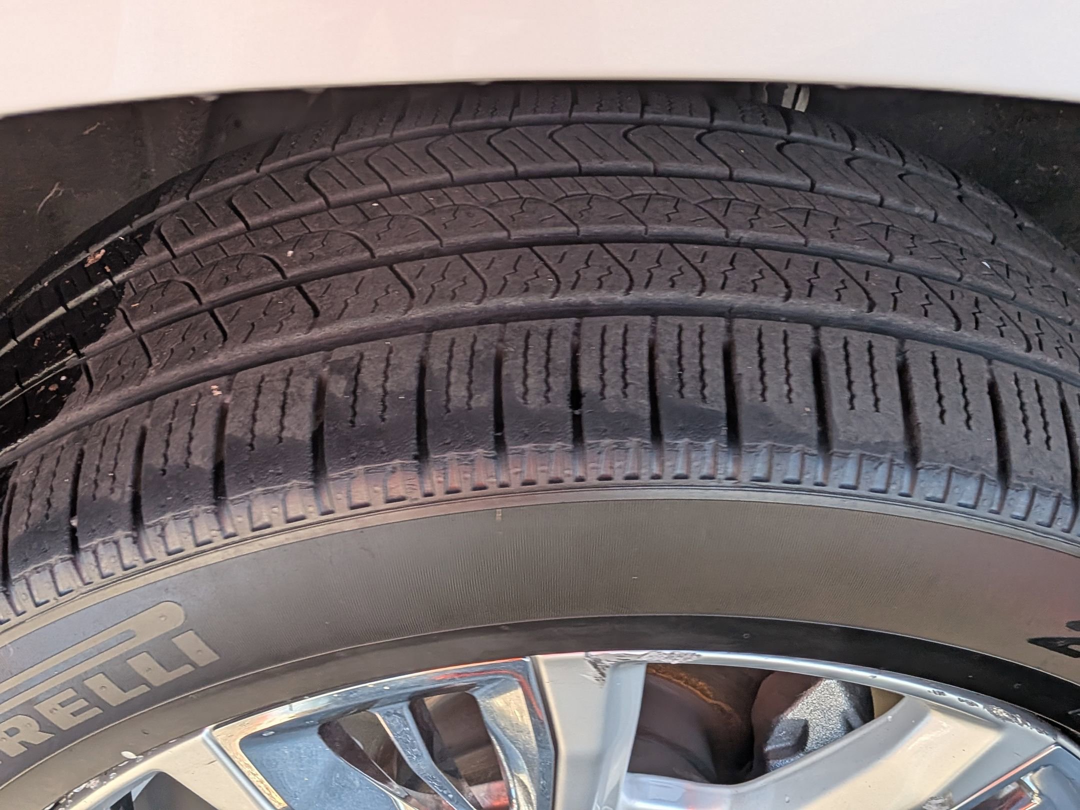 Used 2021 Chevrolet Tahoe High Country w/ Premium Package image 13