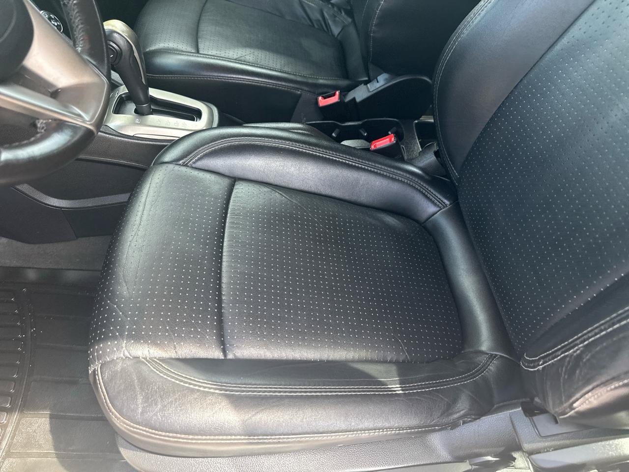 Used 2015 Chevrolet Sonic LTZ FWD image 10