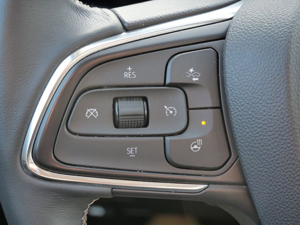 Used 2022 Buick Encore GX Essence w/ Experience Buick Package image 25