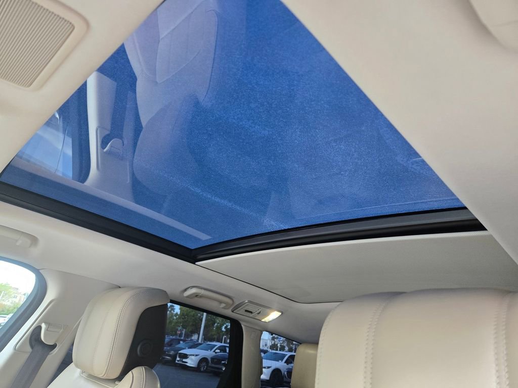 Used 2020 Land Rover Range Rover Sport HSE image 21