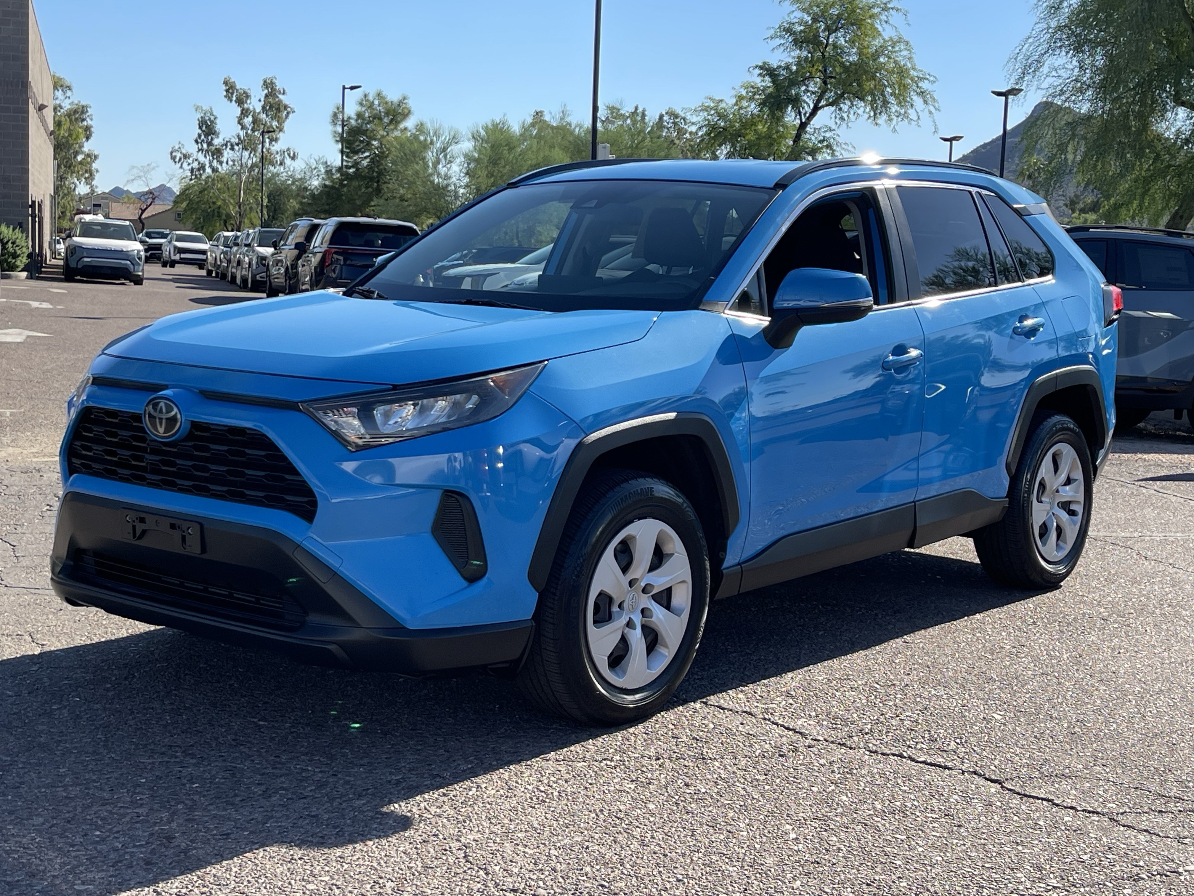 Used 2019 Toyota RAV4 LE w/ All Weather Liner Package FWD image 8
