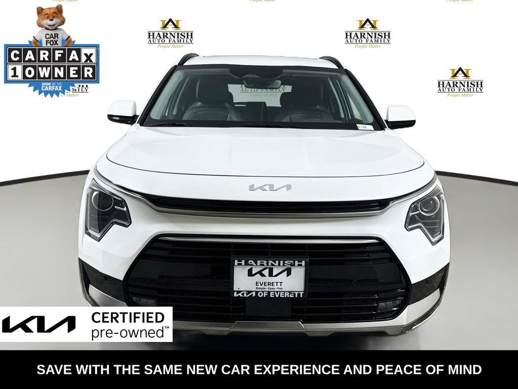 Certified 2025 Kia Niro FWD image 2