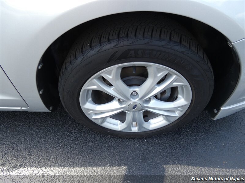 Used 2012 Ford Fusion SE FWD image 18