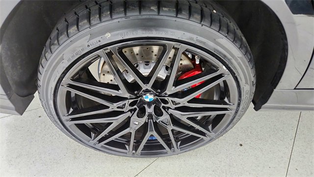 Used 2025 BMW X6 M Competition w/ Executive Package image 60