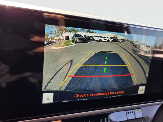 Used 2025 Toyota Camry XSE FWD image 26