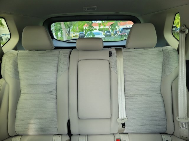 Used 2023 Nissan Rogue SV FWD image 27