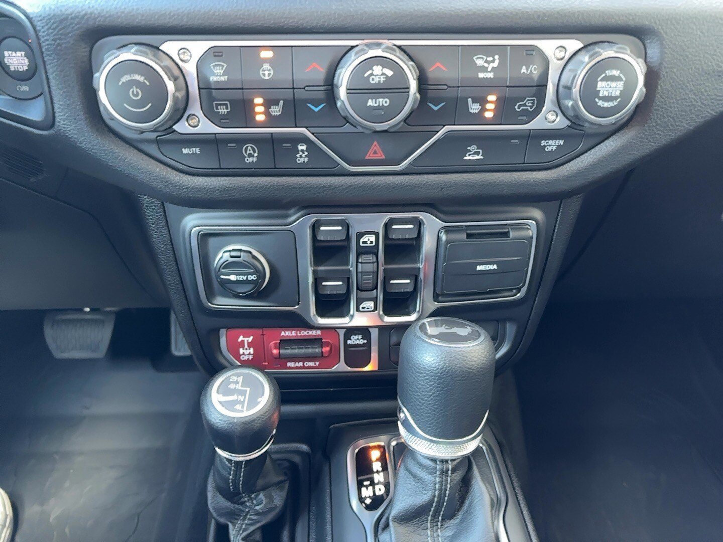 New 2026 Jeep Wrangler Unlimited Sport AWD/4WD image 25