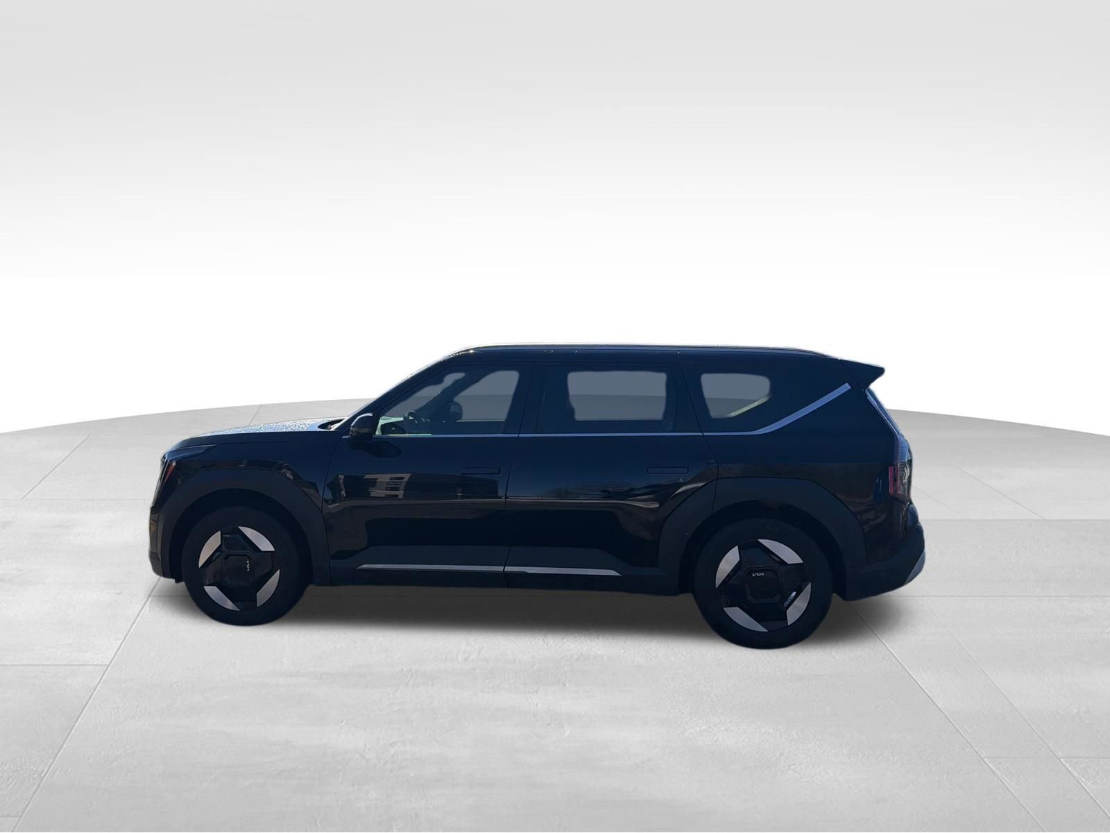 Used 2024 Kia EV9 Wind image 8
