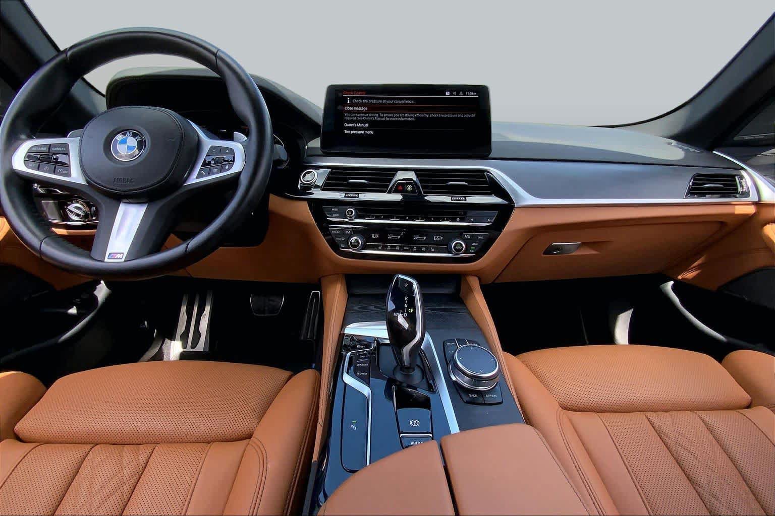 Used 2023 BMW 540i w/ M Sport Package RWD image 15