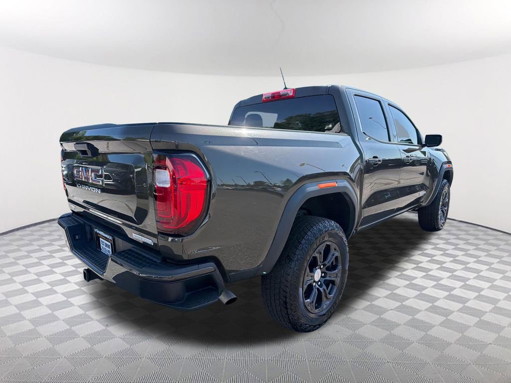 Used 2024 GMC Canyon Elevation w/ Trailering Package image 5