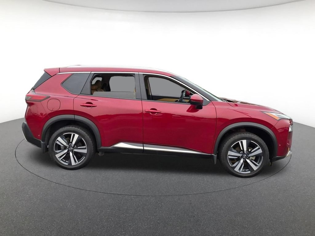 Used 2023 Nissan Rogue Platinum AWD/4WD image 4