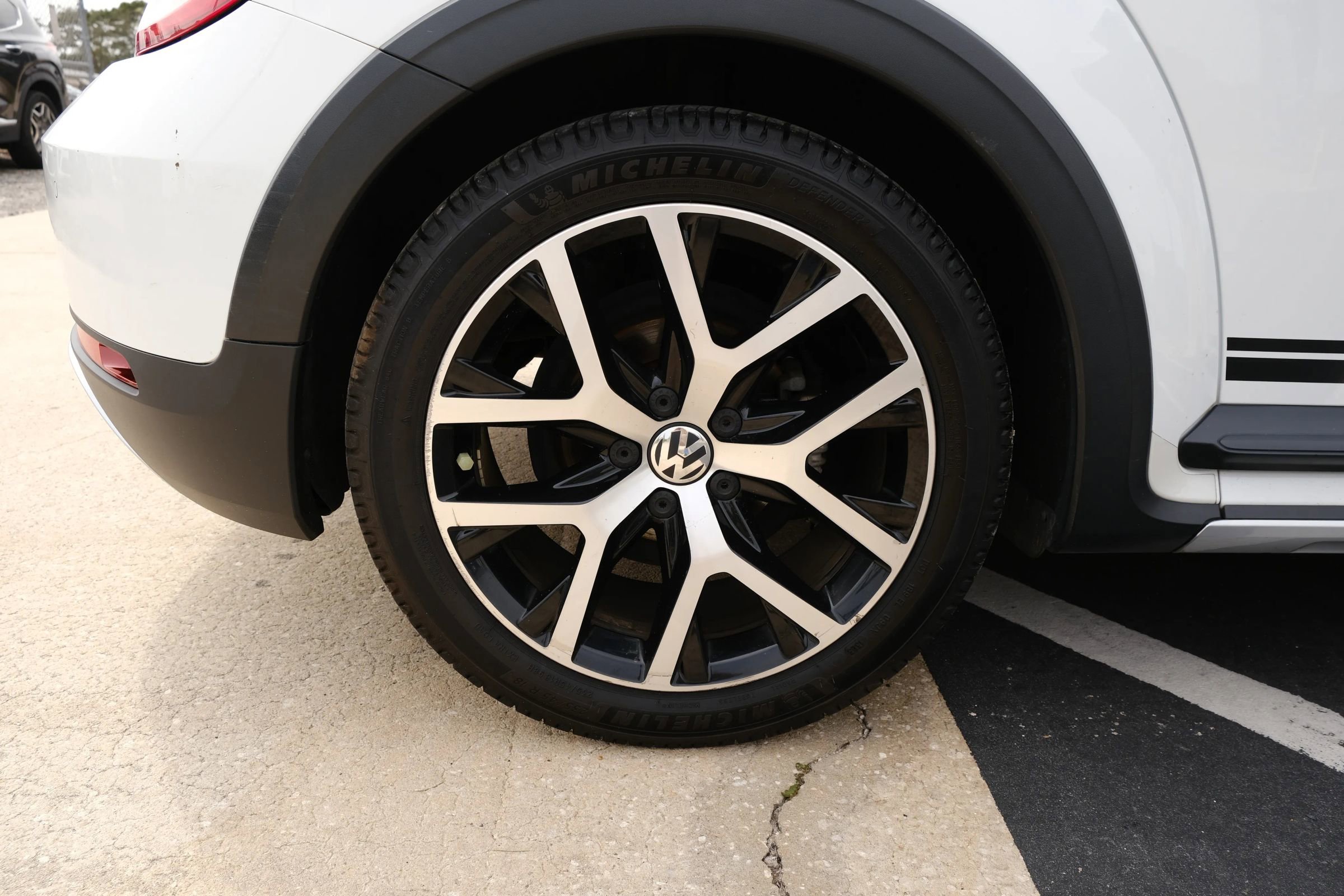 Used 2016 Volkswagen Beetle 1.8T Dune w/ Dune Technology Package image 17