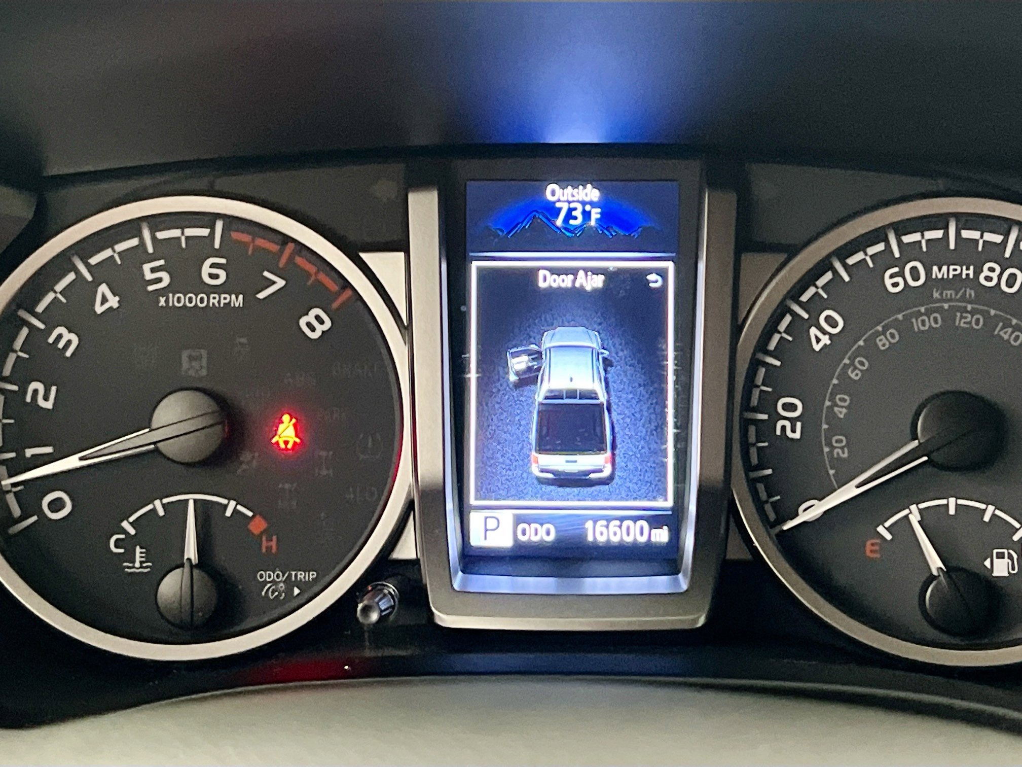 Used 2021 Toyota Tacoma SR5 AWD/4WD image 23