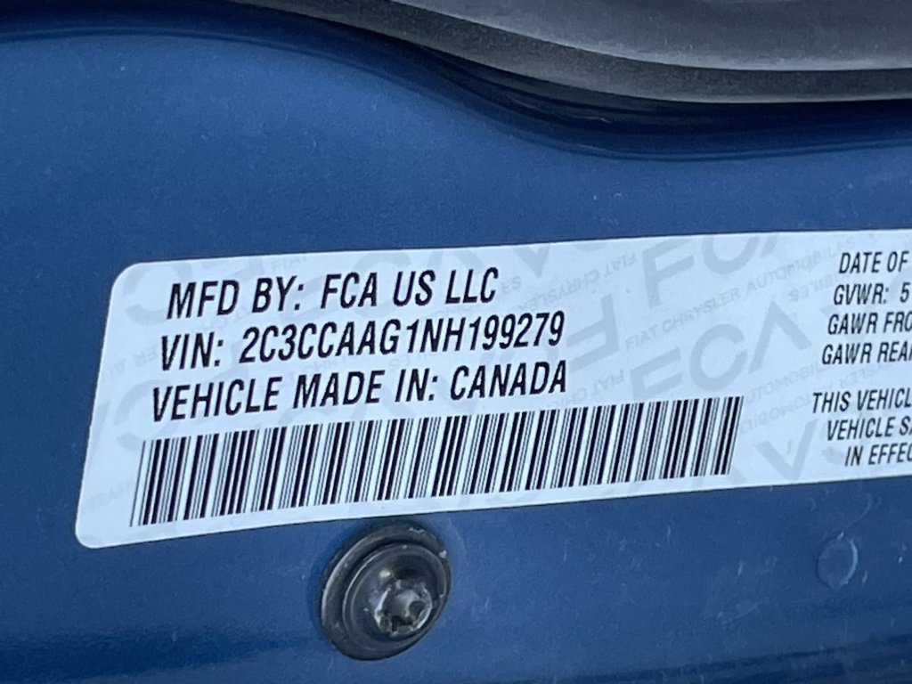 Used 2022 Chrysler 300 Touring w/ Sport Appearance Package image 36