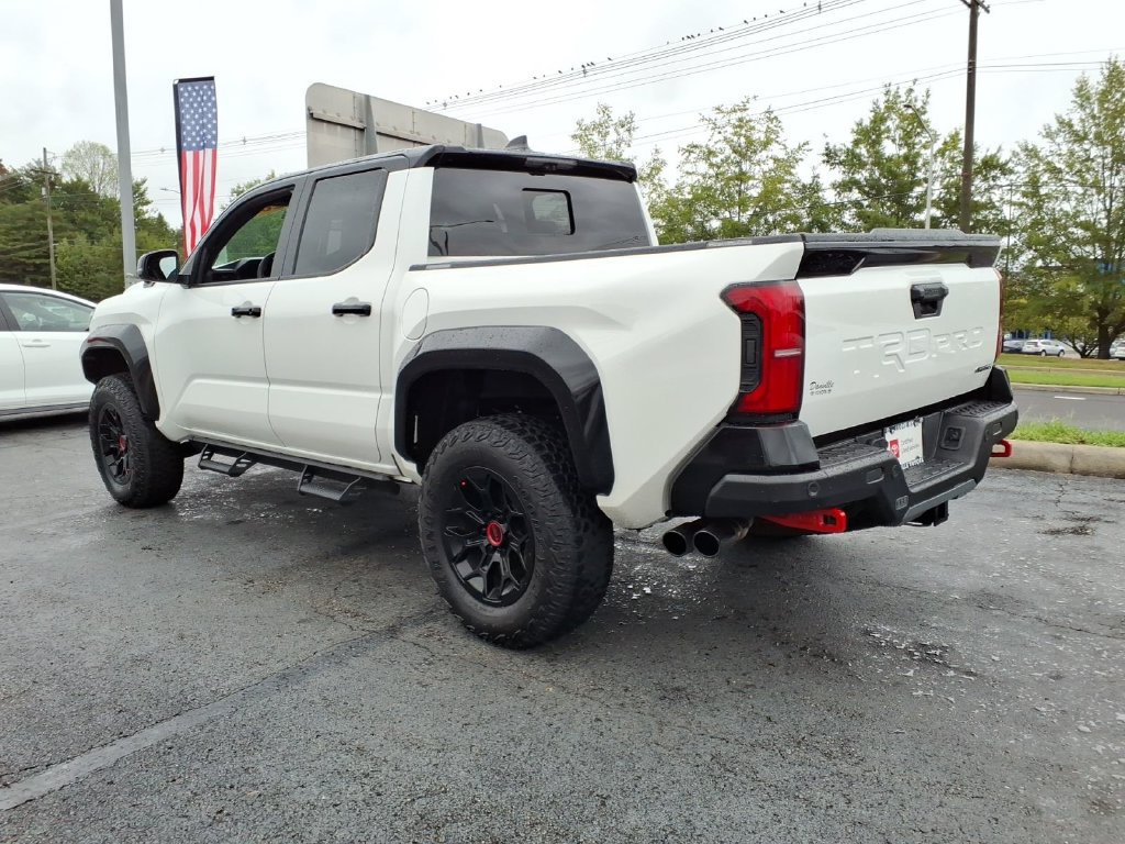 Certified 2025 Toyota Tacoma TRD Pro AWD/4WD image 23