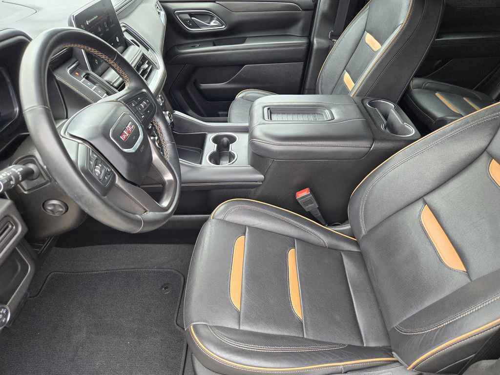 Used 2023 GMC Yukon AT4 AWD/4WD image 11