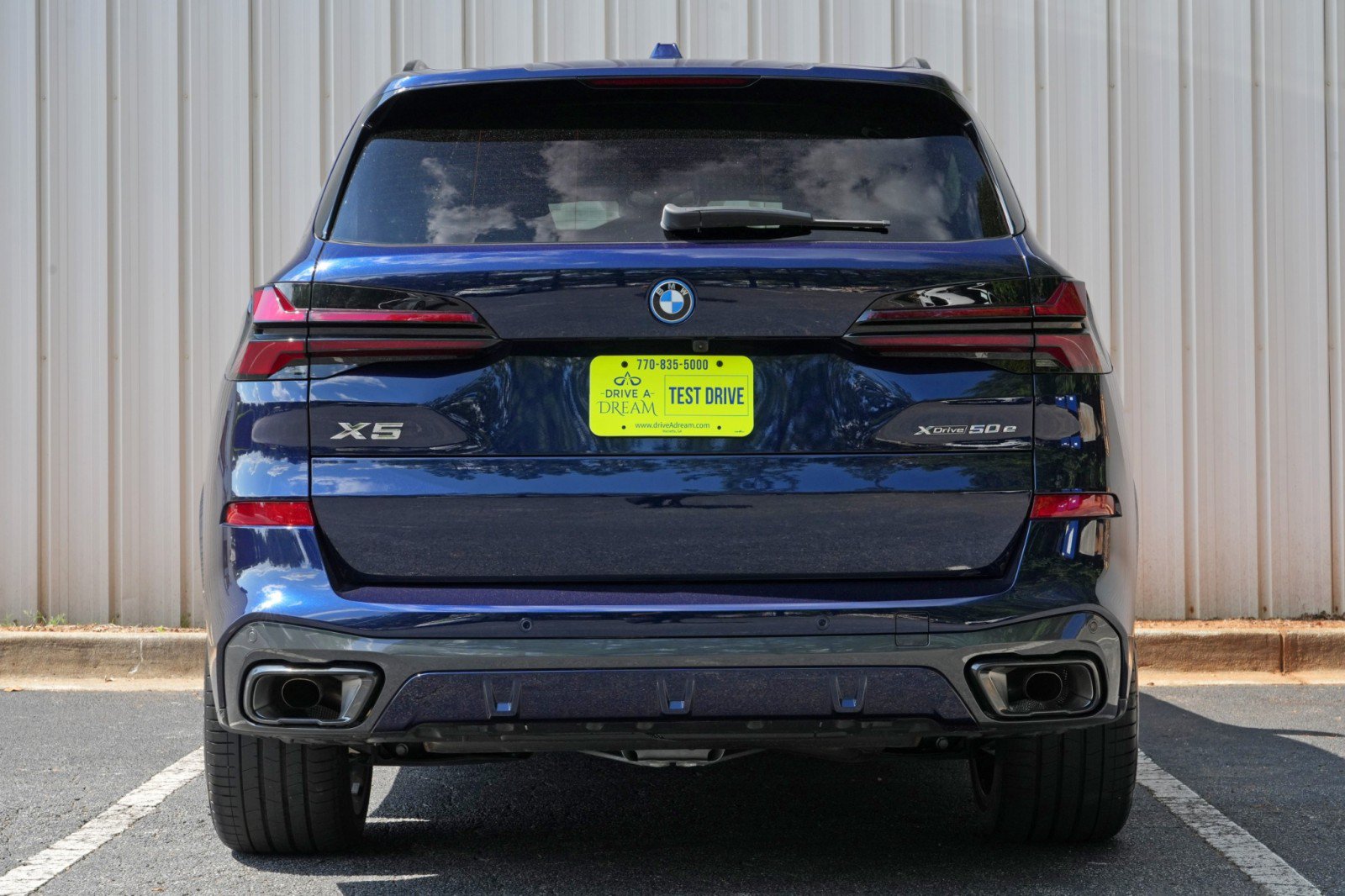 Used 2026 BMW X5 xDrive50e w/ M Sport Package AWD/4WD image 11