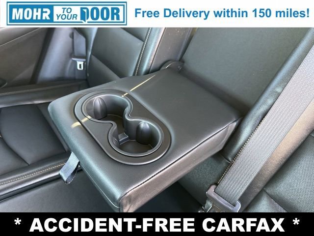 Used 2024 Chevrolet Equinox Premier image 31