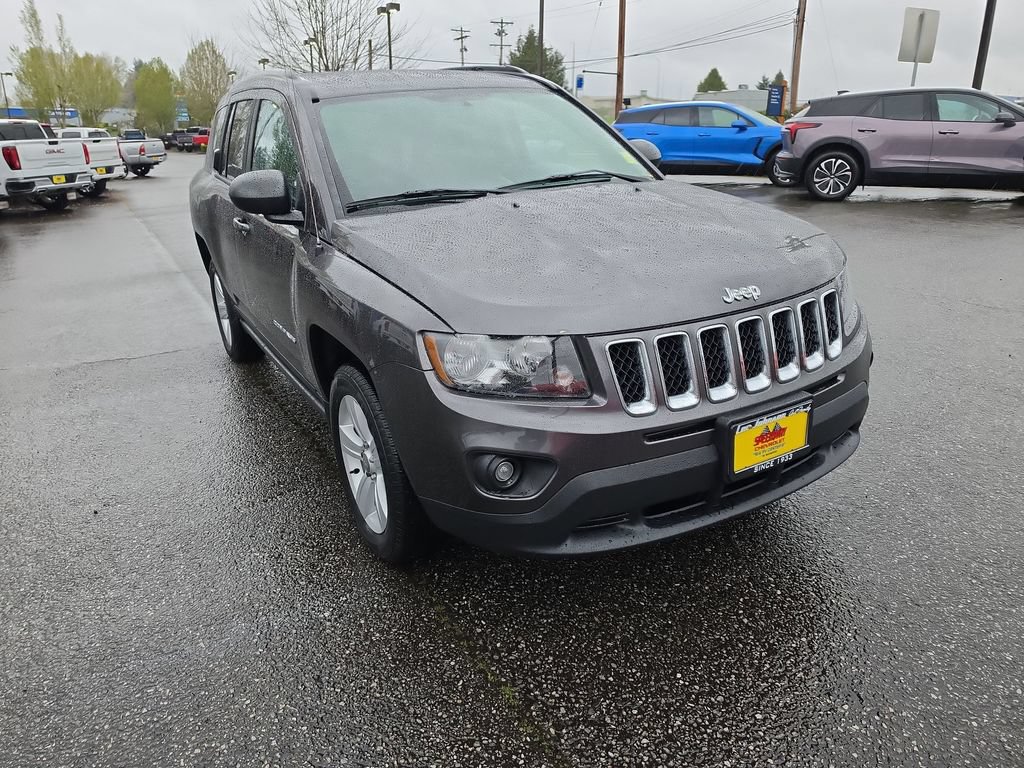 Used 2017 Jeep Compass Sport w/ Power Value Group AWD/4WD image 8