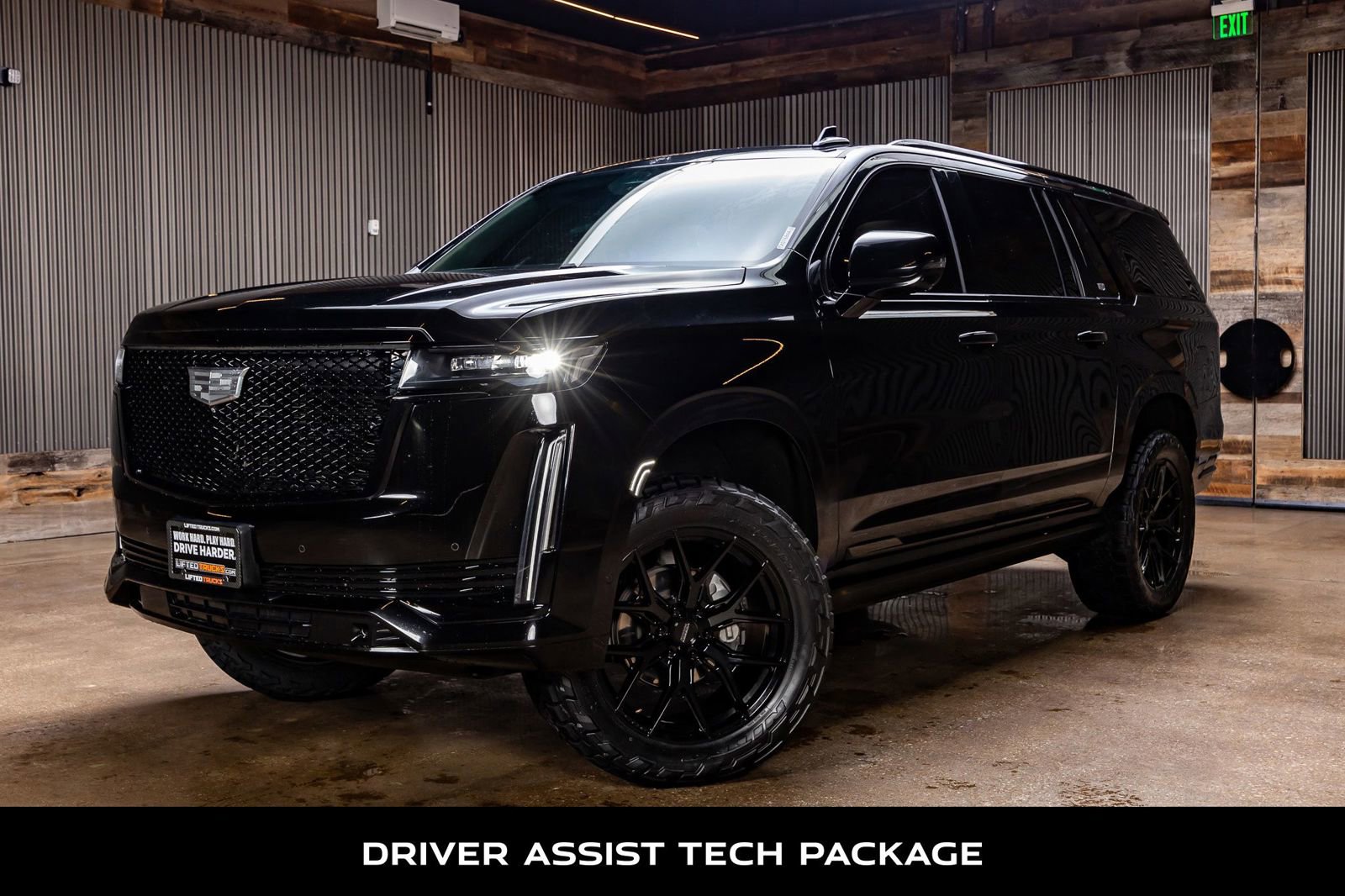 Used 2021 Cadillac Escalade ESV Sport w/ Driver Assist Tech Package image 5