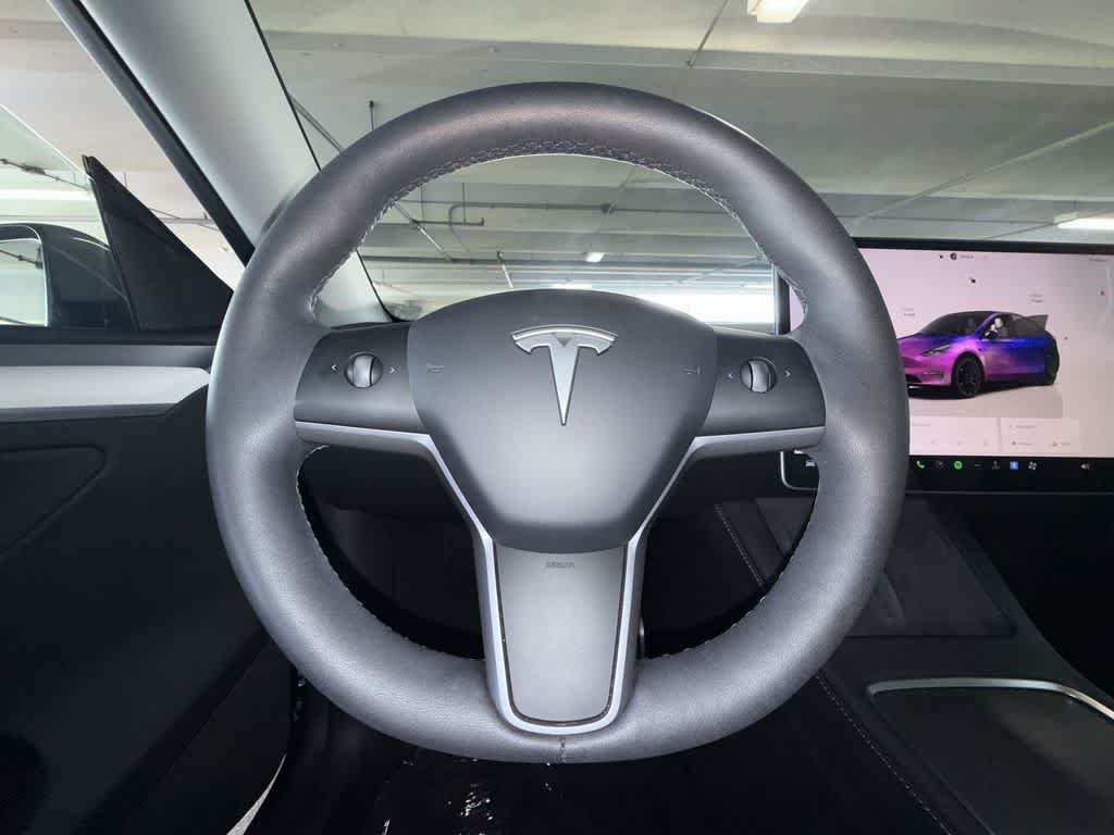 Used 2025 Tesla Model Y Performance AWD/4WD image 15