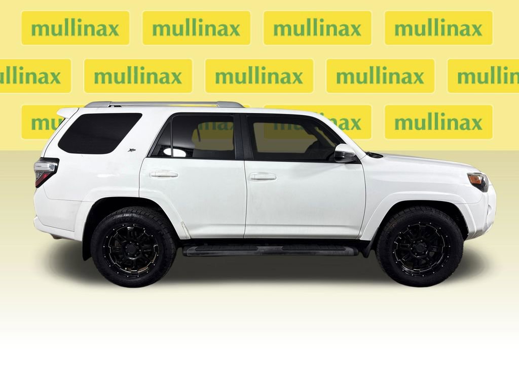 Used 2015 Toyota 4Runner SR5 RWD image 2