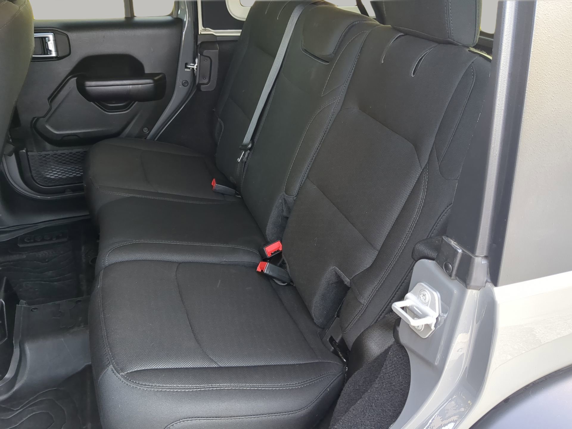 Used 2020 Jeep Wrangler Unlimited Sport S AWD/4WD image 53