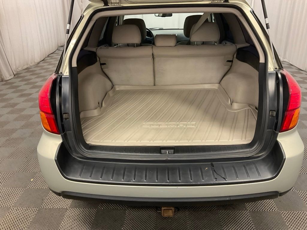 Used 2007 Subaru Outback 2.5i image 14